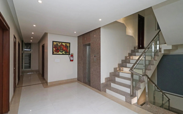 Townhouse 581 Noida Sector 122