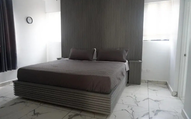 Level suites