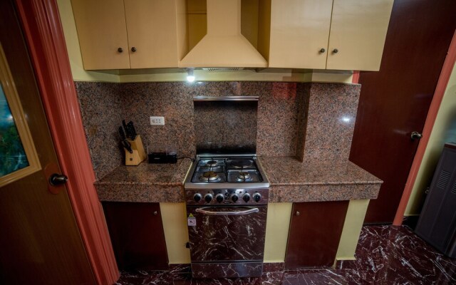 JenJen's House Rental