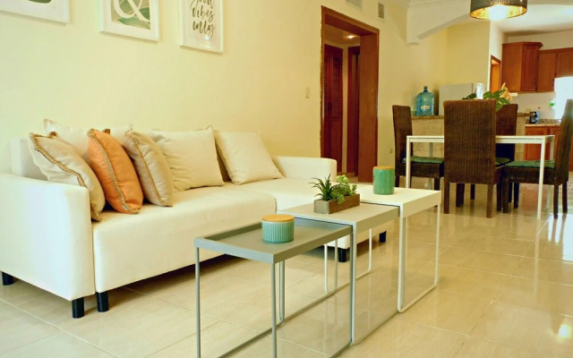 "quiet And Well-kept Apartment Garden Views. Playa Bavaro"