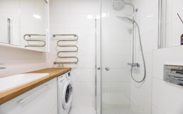 MARIUS 11 APARTMENT, By Cohost