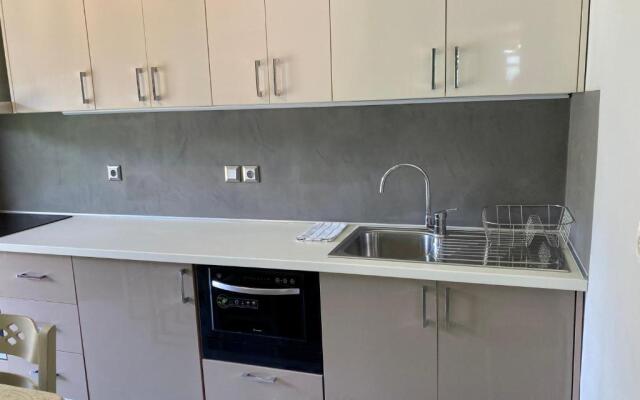 See Breeze Apartments - n.2