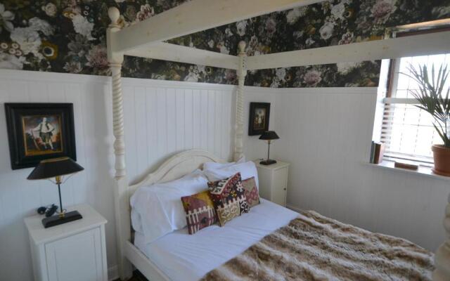 Osea Island Holiday Homes