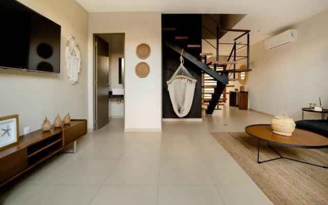 Beautiful Villa with Private Jacuzzi in Aldea Zama