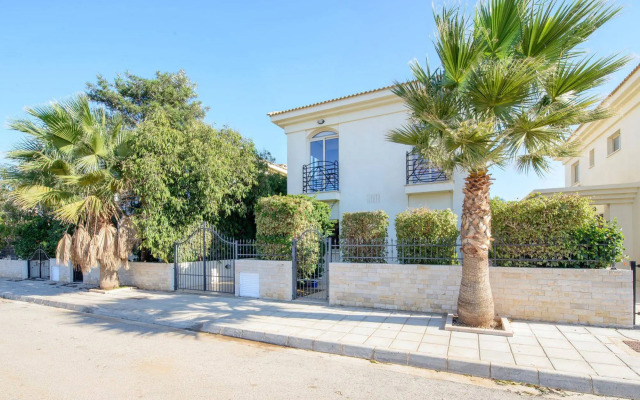 Villa Ariadne