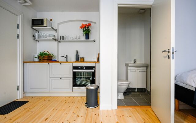 Lovely Studio Apartment Close to Tivoli Park