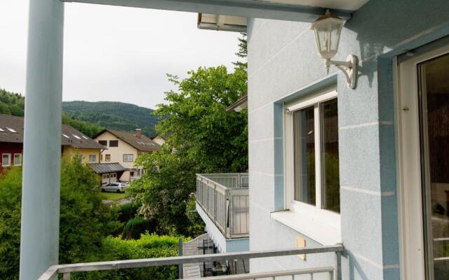 Apartment Schwarz Waldperle