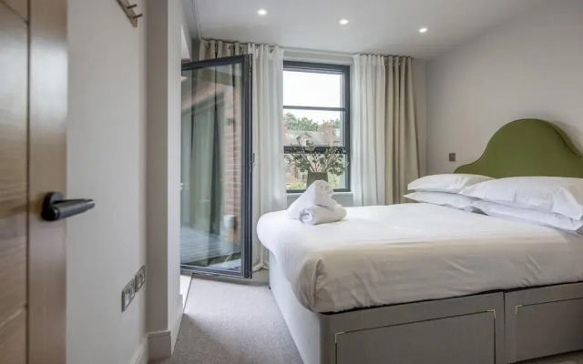 The Quadrant The Carillon Suite