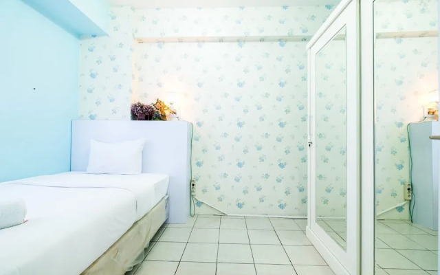 Simple 2BR Green Pramuka Apartment