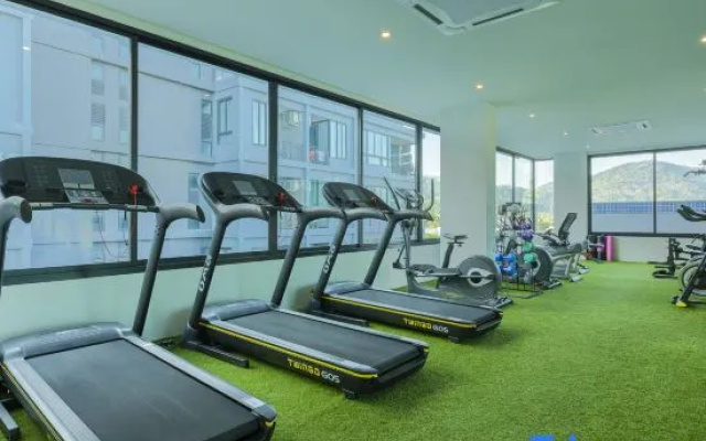Lovely Studio Japanese Loft 10min to NaiHarn Beach