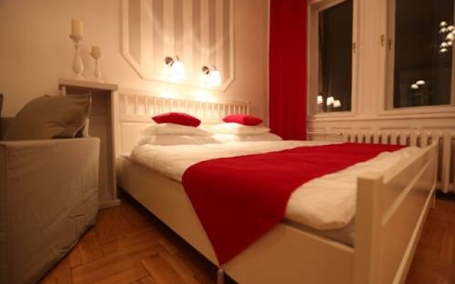 d.Five Classic Luxury Apartment