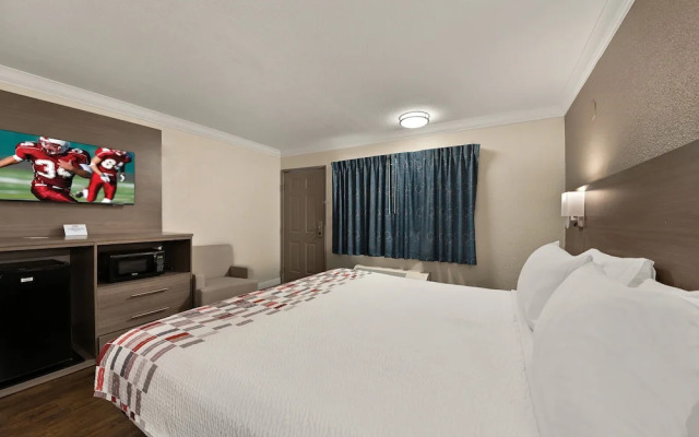 Red Roof Inn Los Angeles - Bellflower