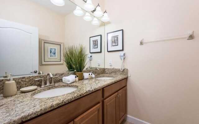 4899ct - Storey Lake 5 Bedroom Townhouse