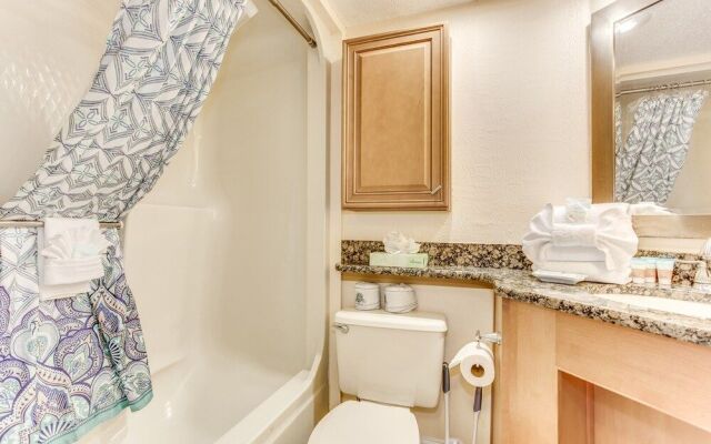 Beach-front Condo with Private Balcony