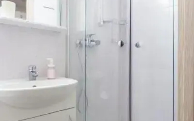 Апартаменты Гости Любят на улице Съезжинская 27