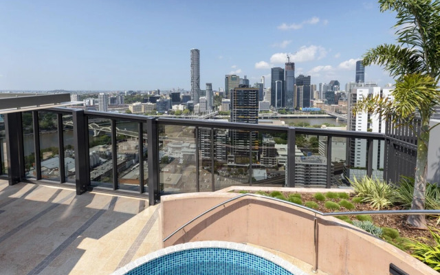 Brisbane One Apartment