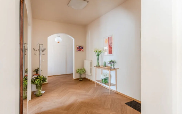 Casa Dante in Lucca With 3 Bedrooms and 2 Bathrooms