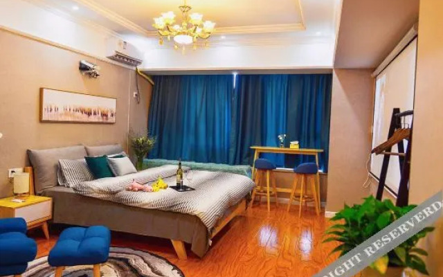Night Time Serviced Apartment