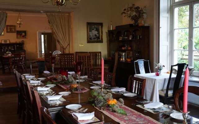 Red Lodge Country House