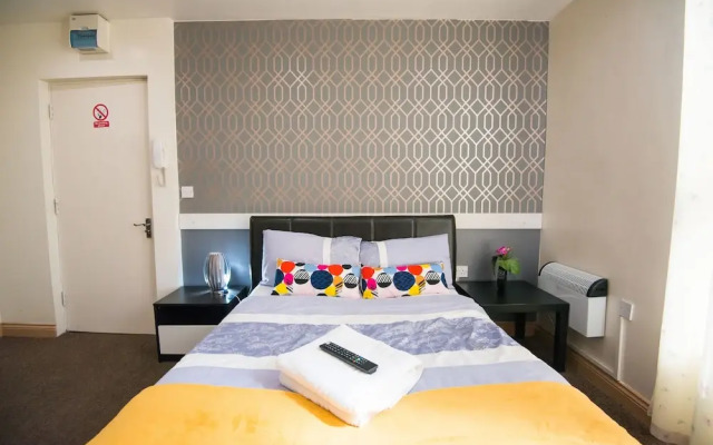 Snooze Apartments Flat 51