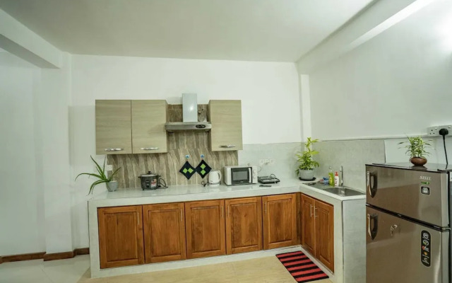 Spacious 4-bed Apartment in Katugastota