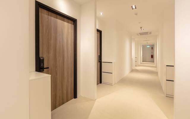 Nearby Sentosa Modern Apartment