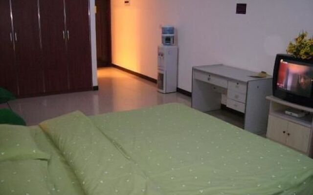 Royal Mansion Rujia Apartment Hotel