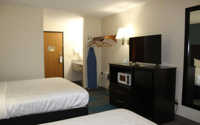 Reston Inn & Suites