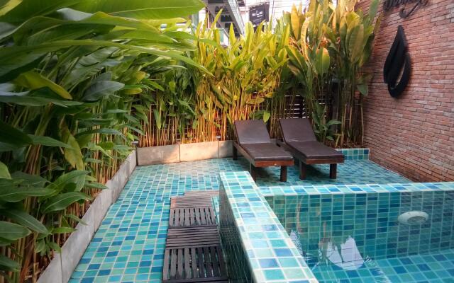 De Nara Hotel (SHA Extra Plus)