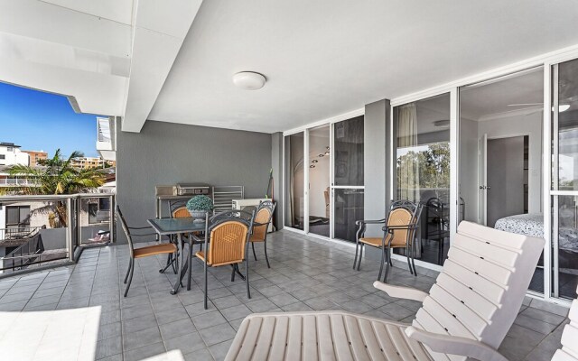 Nelson Towers, Unit 8/71 Victoria Parade