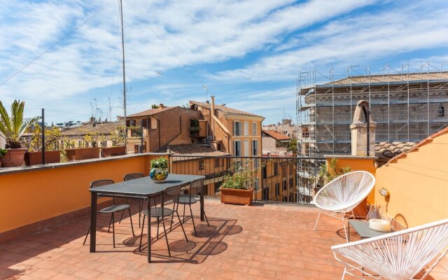 Rome as you feel - Baullari with Terrace