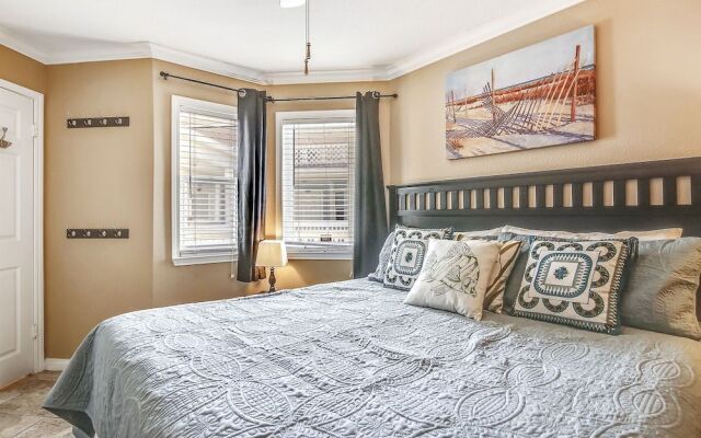 Seascape 1318 - 1 Br Condo