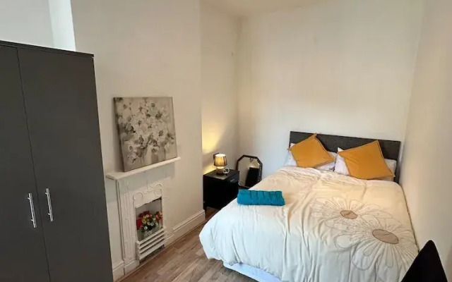Doncaster Dream House Retreat