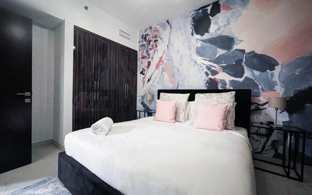 Deluxe 1BR in Dubai South