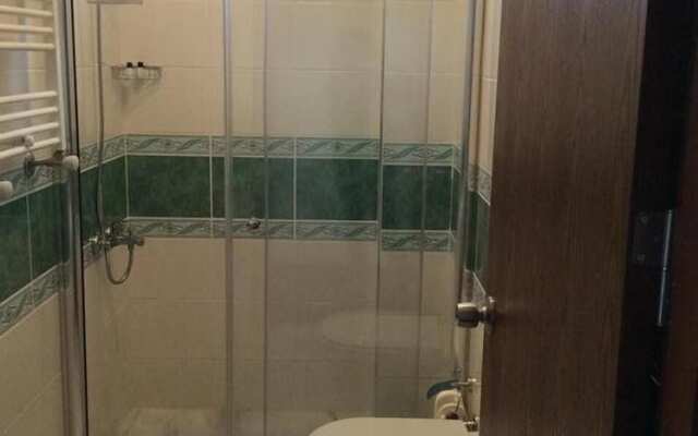 Hasdikoz Abdik Hotel