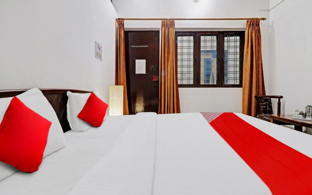 OYO Flagship 80502 Hotel 7 Days Homestay