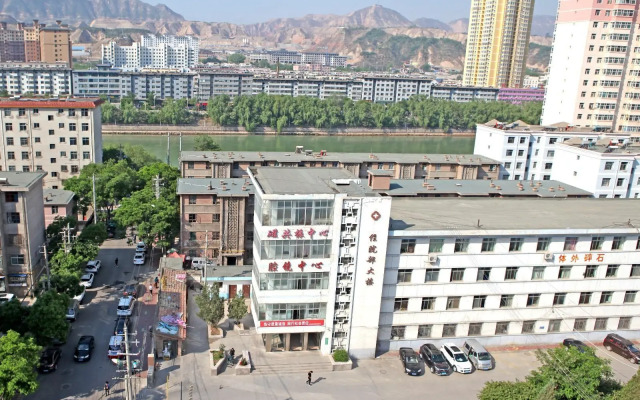 7 Days Inn·Linxia Liujiaxia Xiaoshenzi Store