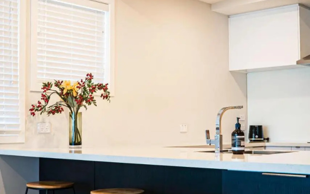 Wharf Retreat Unit 2