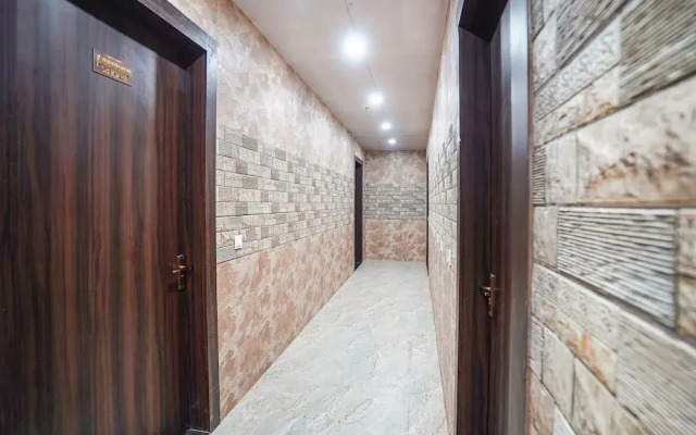 Fabhotel Shree Priya Pritam Dham