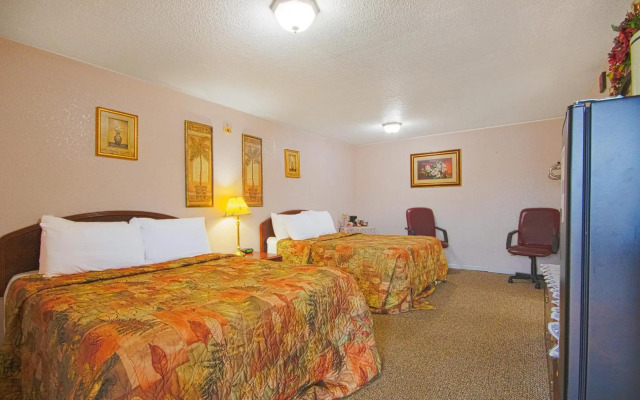 Sunflower Motel