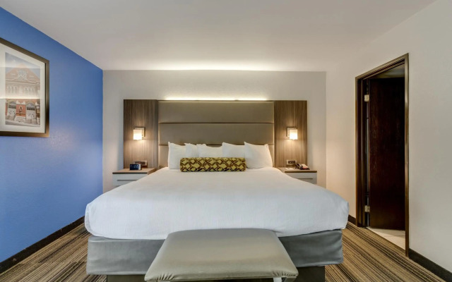 The Alexis Inn & Suites - Nashville Airport