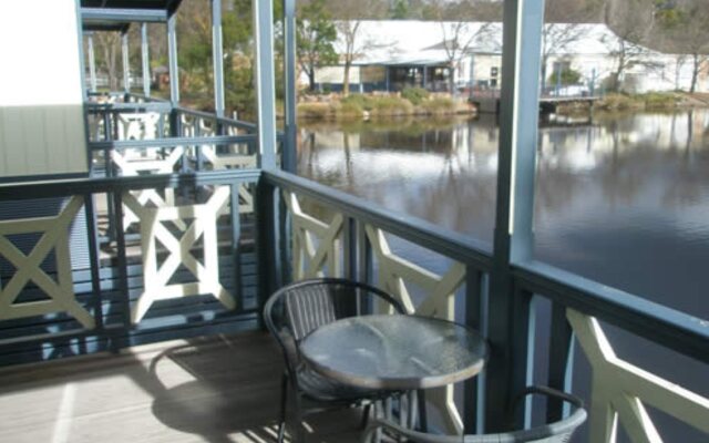 Capital Country Holiday Park