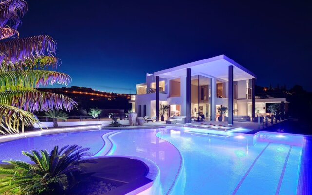Contemporary Villa, Golf La Alquería, Benahavis, Marbella