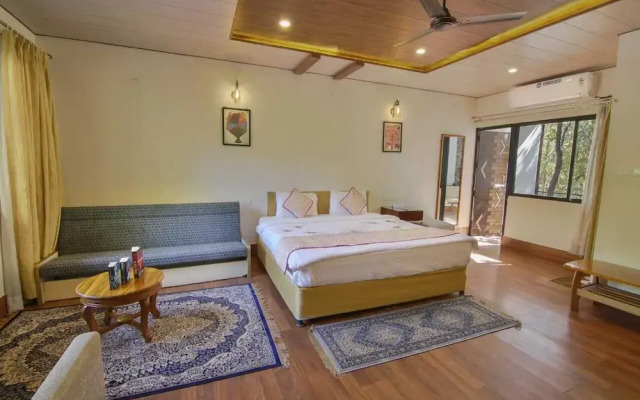 Wilderness camp Resort Pench