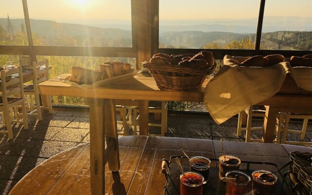 Auberge de la Tour de Brison