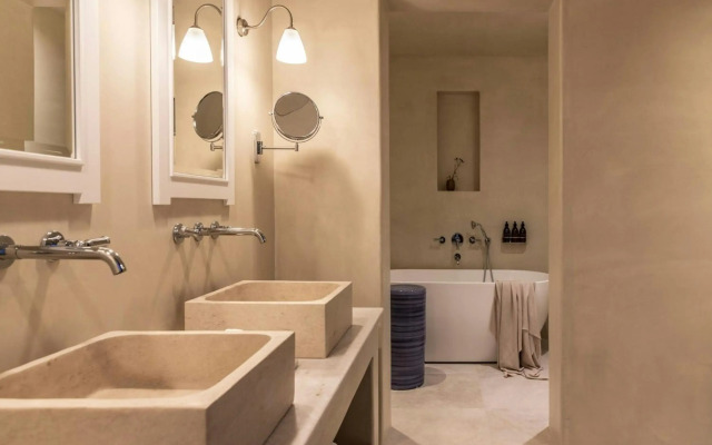 Vedema, a Luxury Collection Resort, Santorini