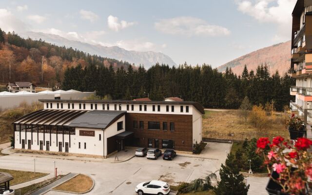 Studio Mountain View