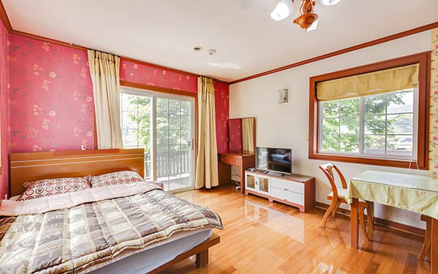 Yangpyeong Let's Go Valley Pension
