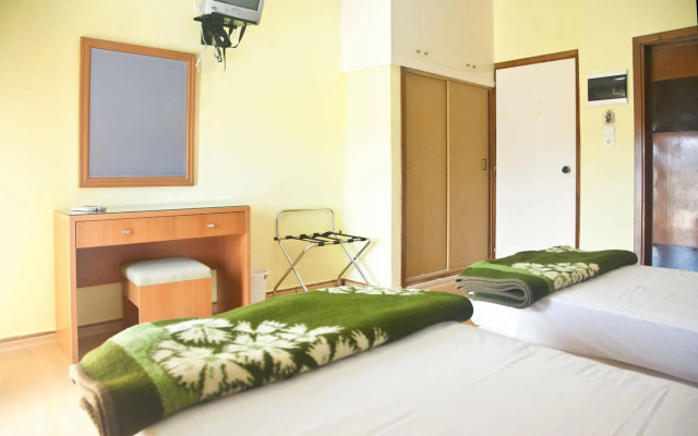 Rea Hotel