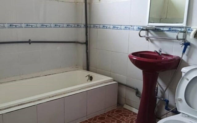 OYO 90785 Pandan Hotel